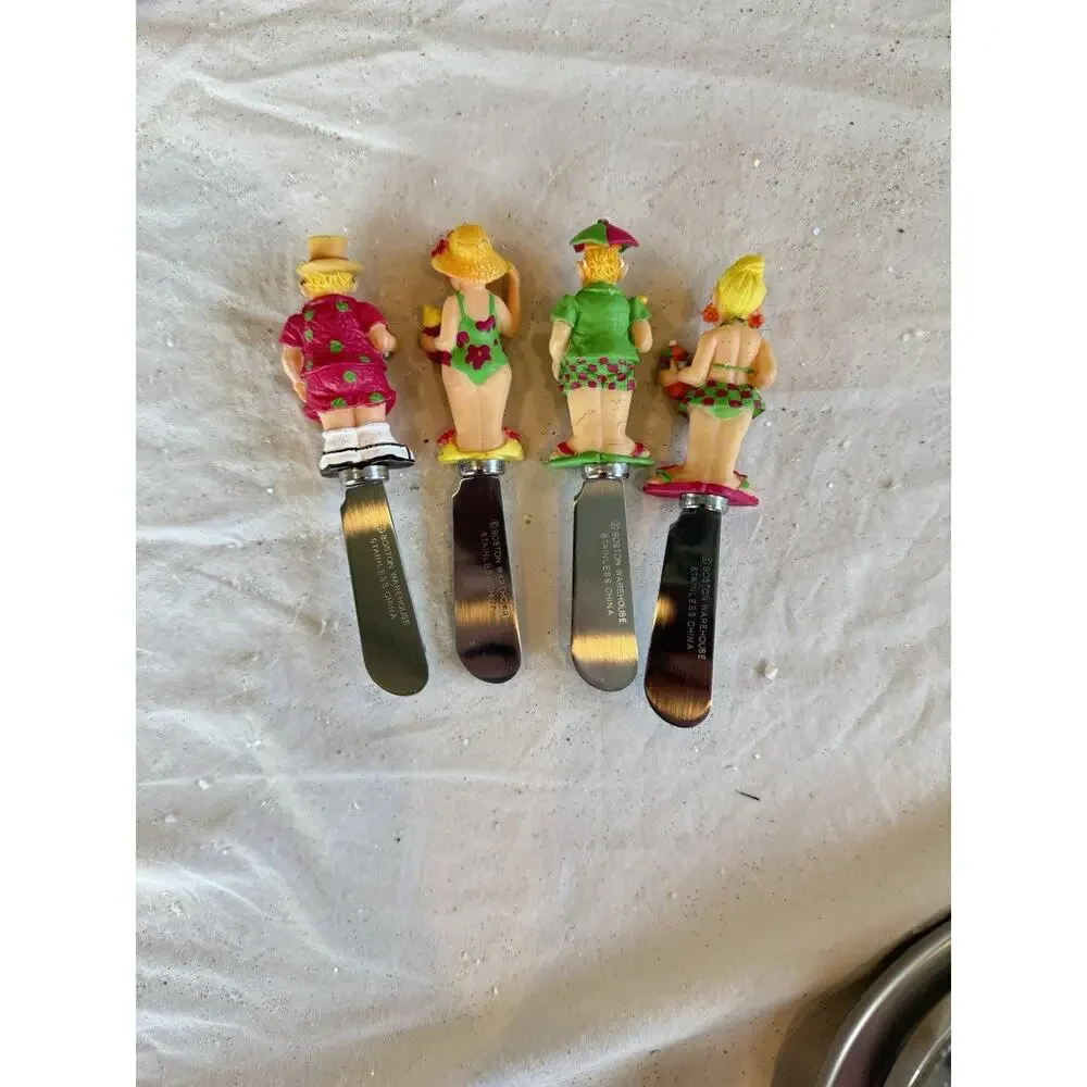Boston Warehouse Set Of 4 Beach goers‎ Fun Sand Stainless Steel Spreaders VTG